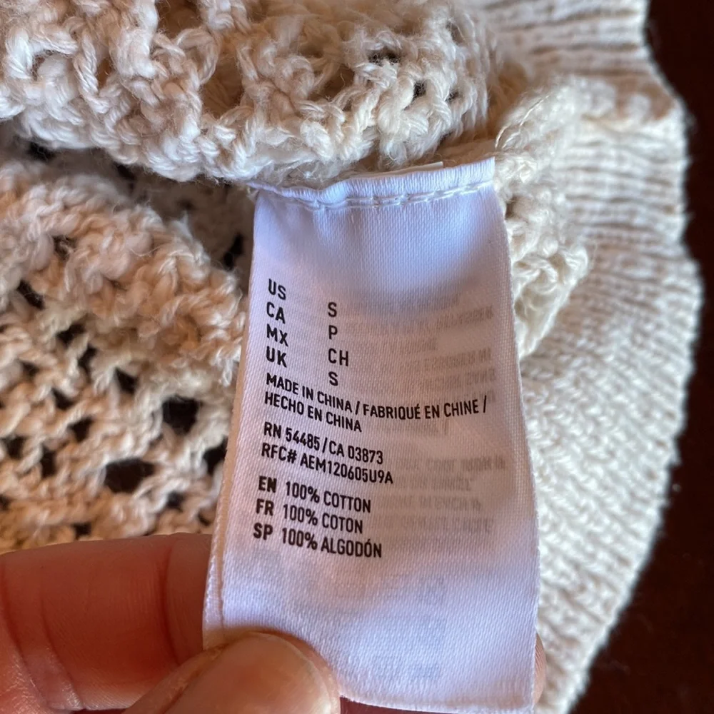 American Eagle Outfitters Cream Knit Sweater